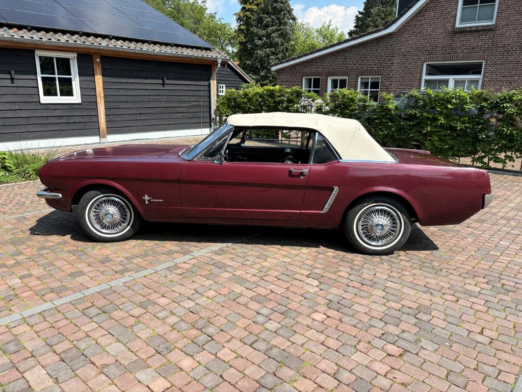 Mustang Convertible T-Code