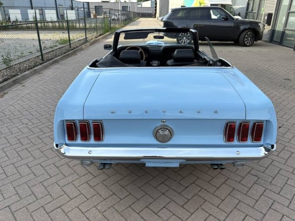 Mustang GT convertible M-Code media 5